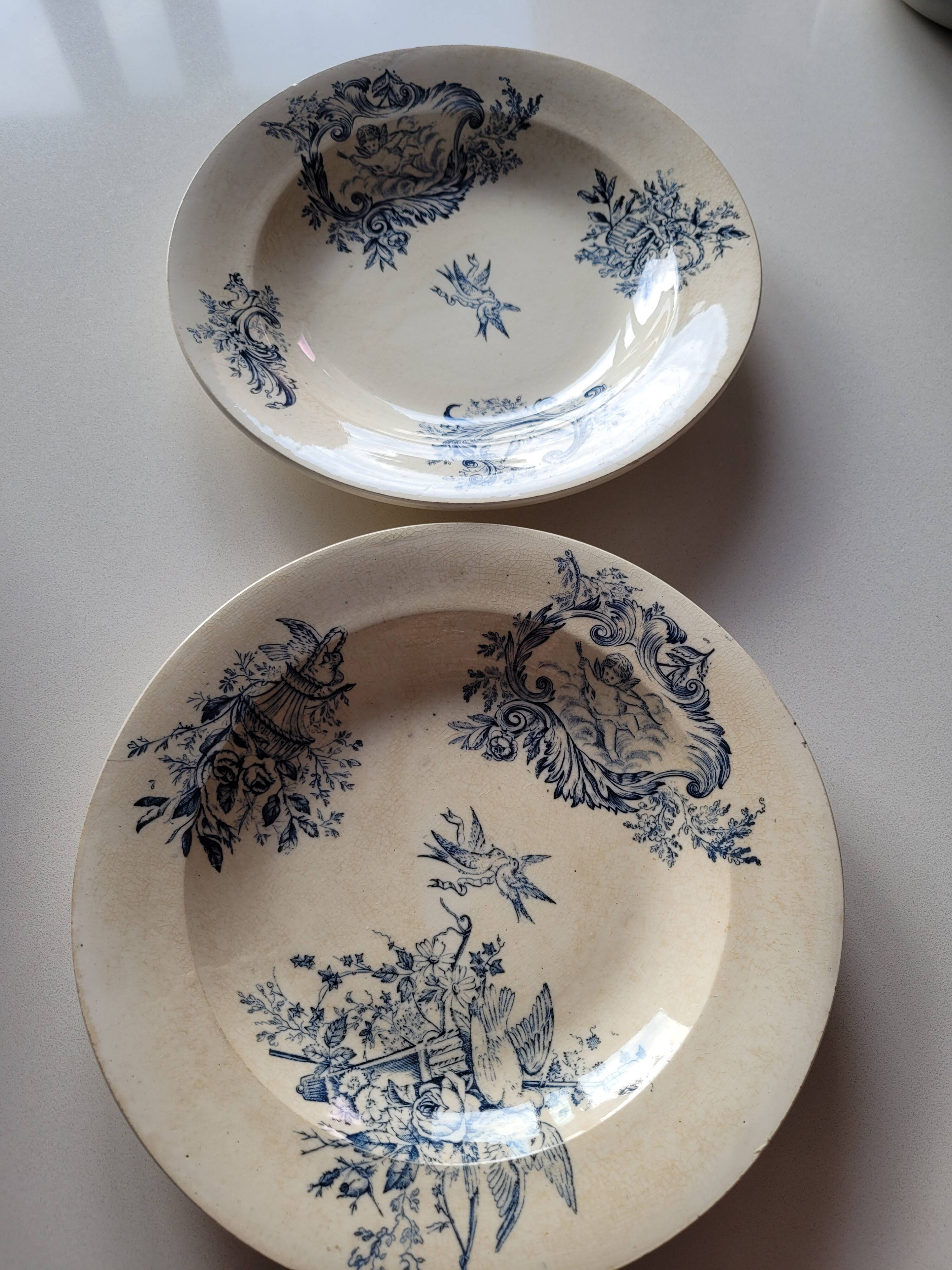 2 hollow plates Terre de fer