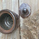 Pot and its lid in glazed stoneware