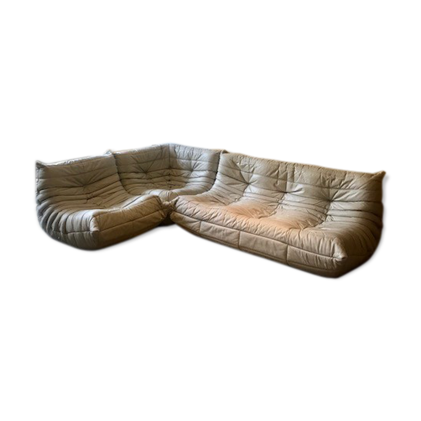 Togo sofa by Michel Ducaroy for Ligne Roset