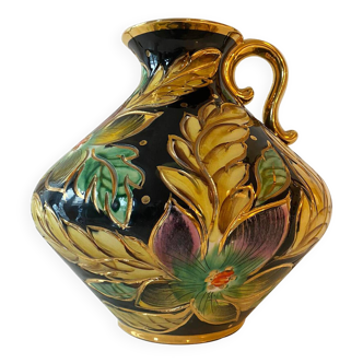 Flower vase