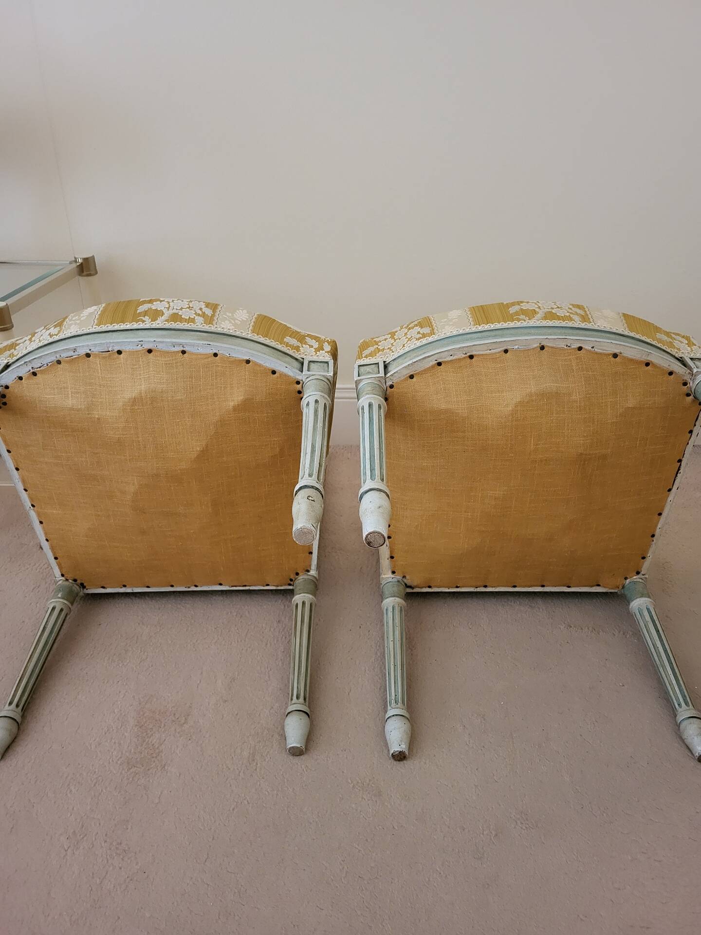 2 chaises style Louis XVI
