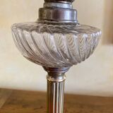 Lampe à pétrole montée en lampe