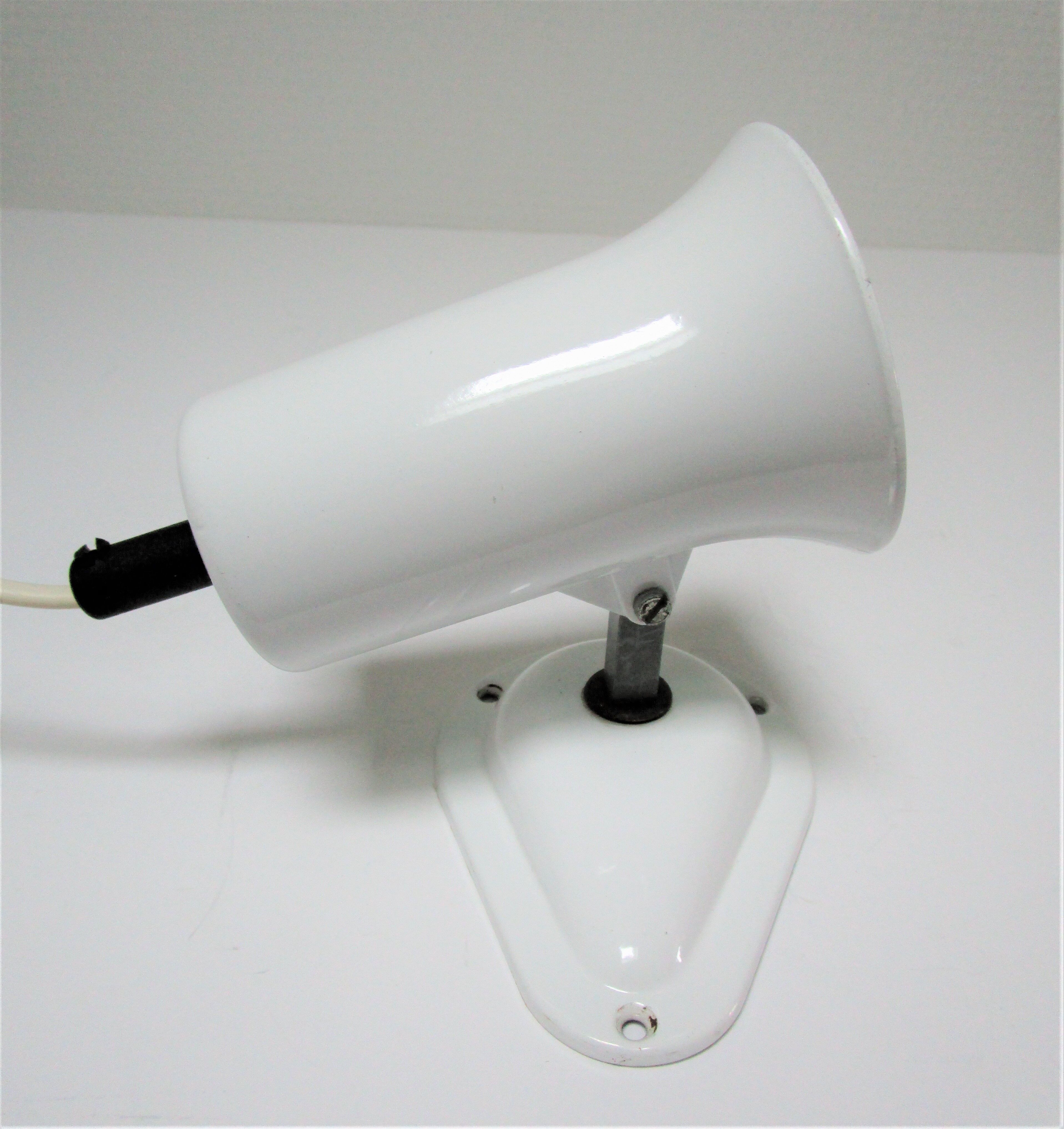 Adjustable wall lamp Lita metal lacquered white vintage design