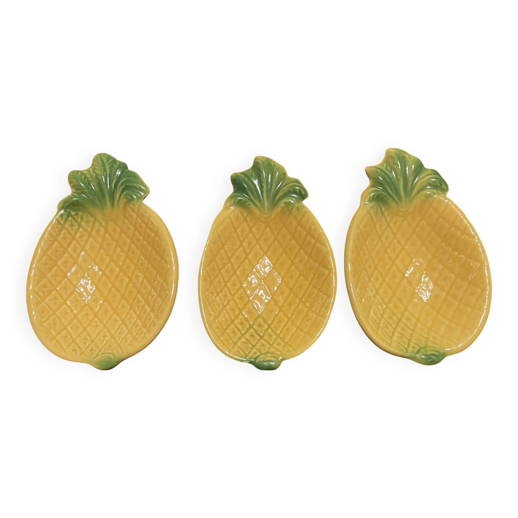 Pineapple cups