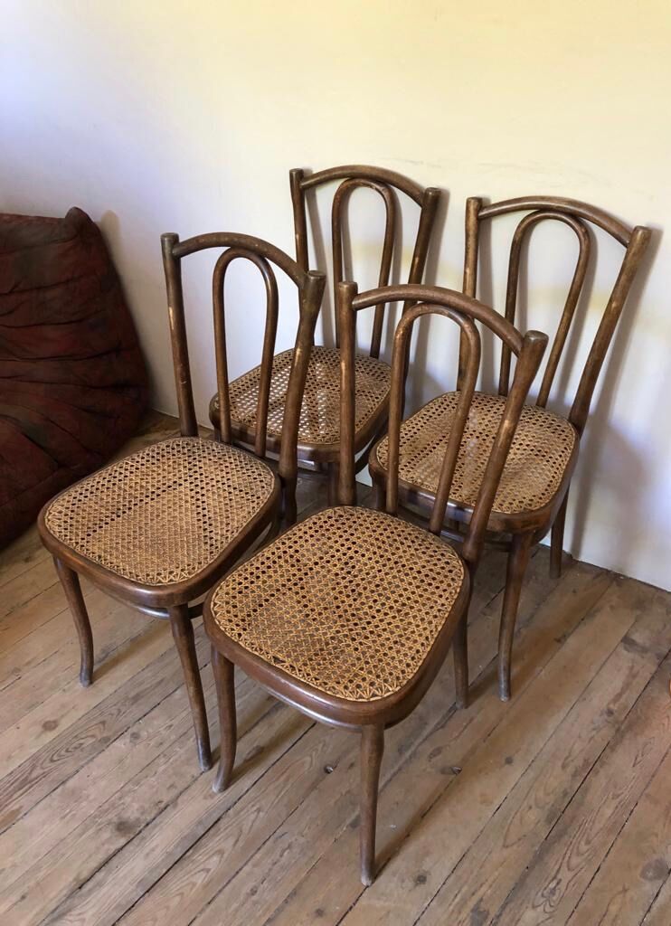 Old bistro chairs Thonet Hofmann curved wood