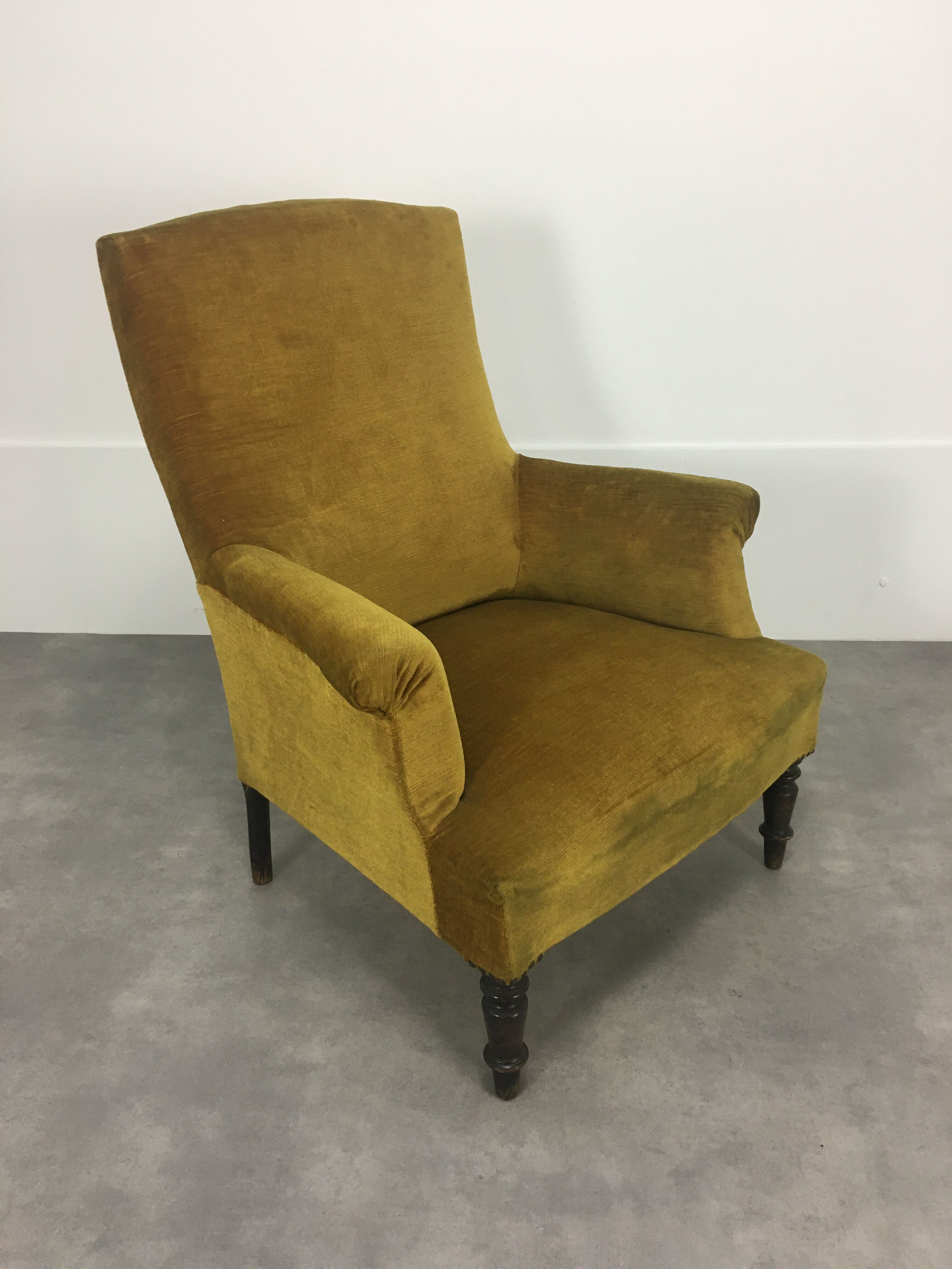 English armchair Napoleon III in mustard yellow velvet