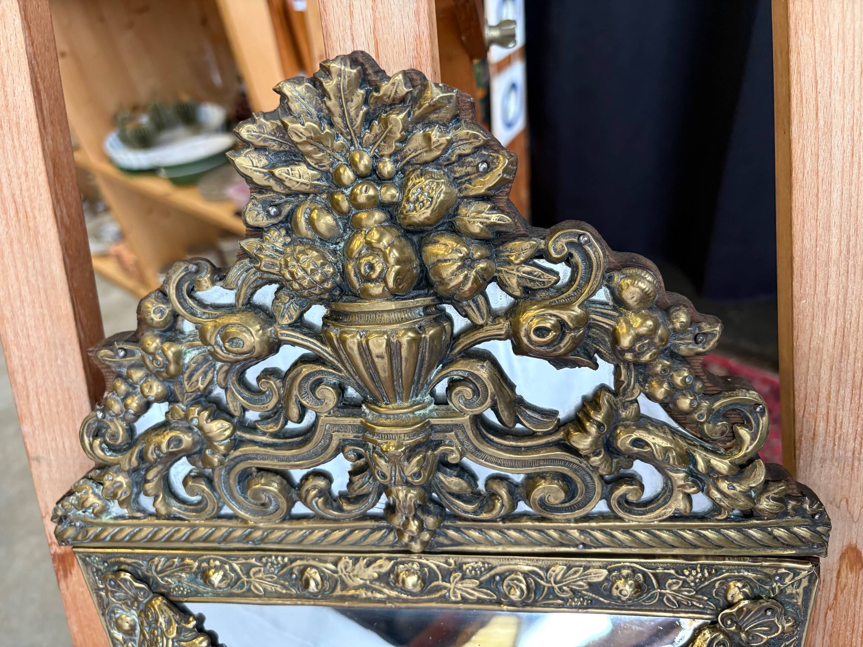 Napoleon III style mirror with gilt brass side panels