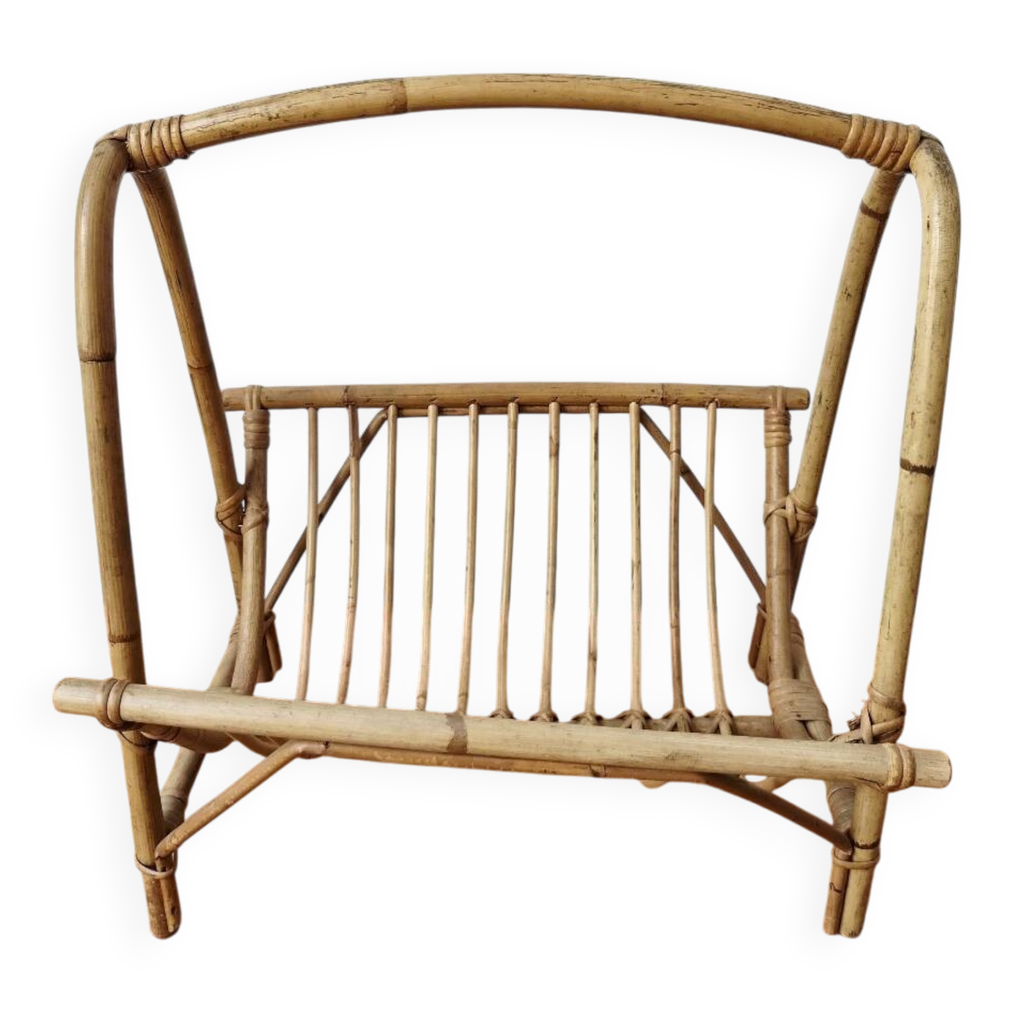 Vintage rattan magazine rack in bohemian style '1970s -