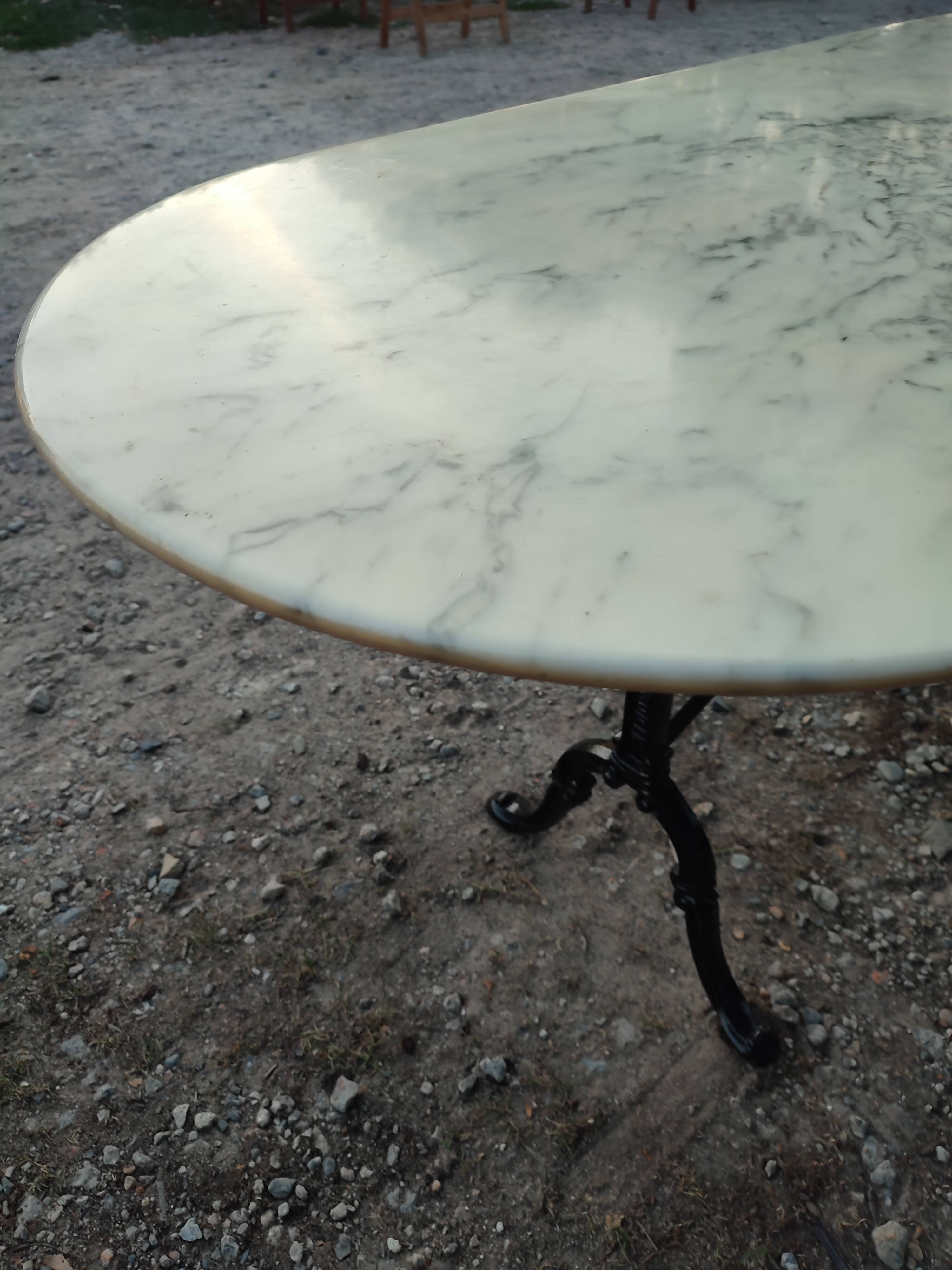 Table bistrot Godin marbre crème