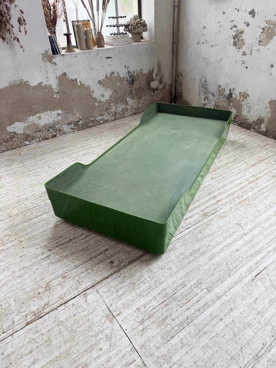 Ozoo single bed by Marc Berthier for Roche Bobois, 1967