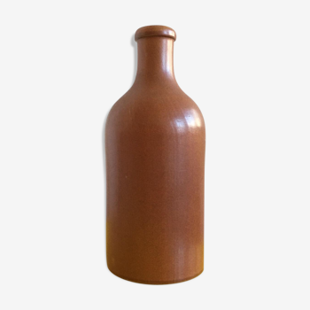 Bottle in Brown sandstone of 0.5 litre capacity