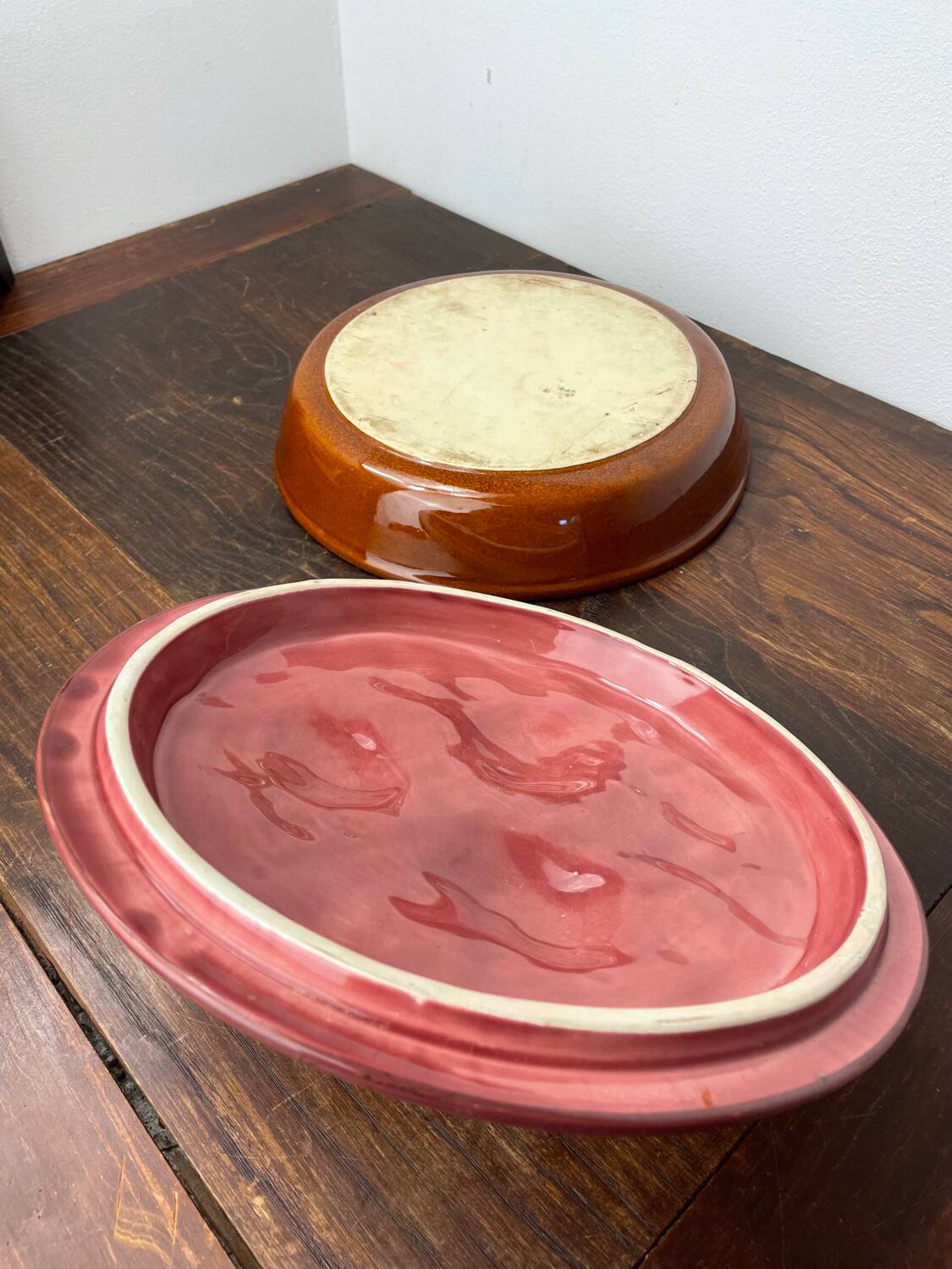 Strawberry slip tart dish
