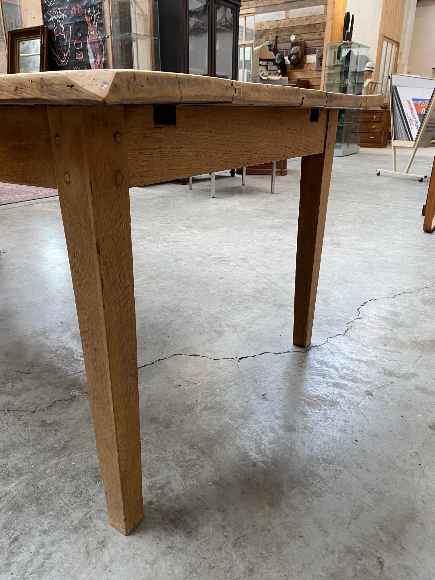 Ancient oak table feet spindles