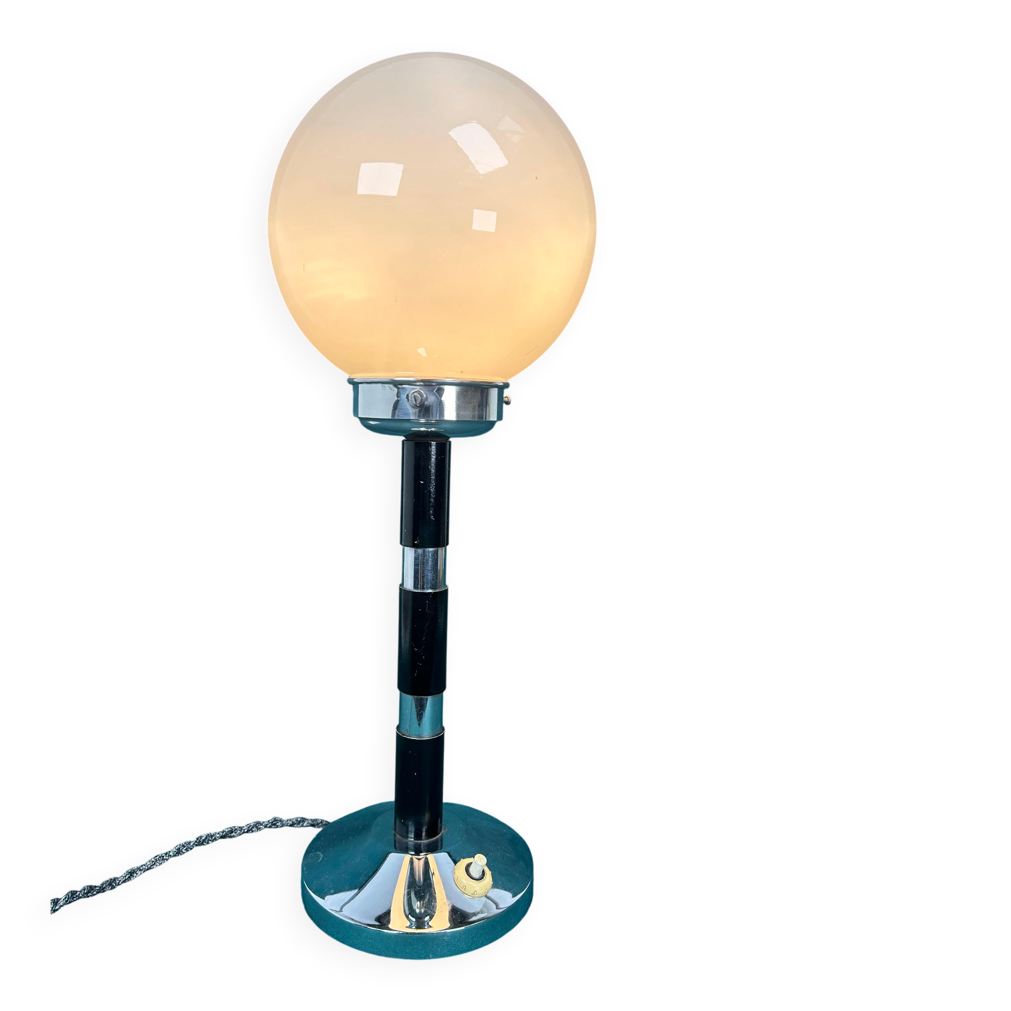 Bauhaus table lamp