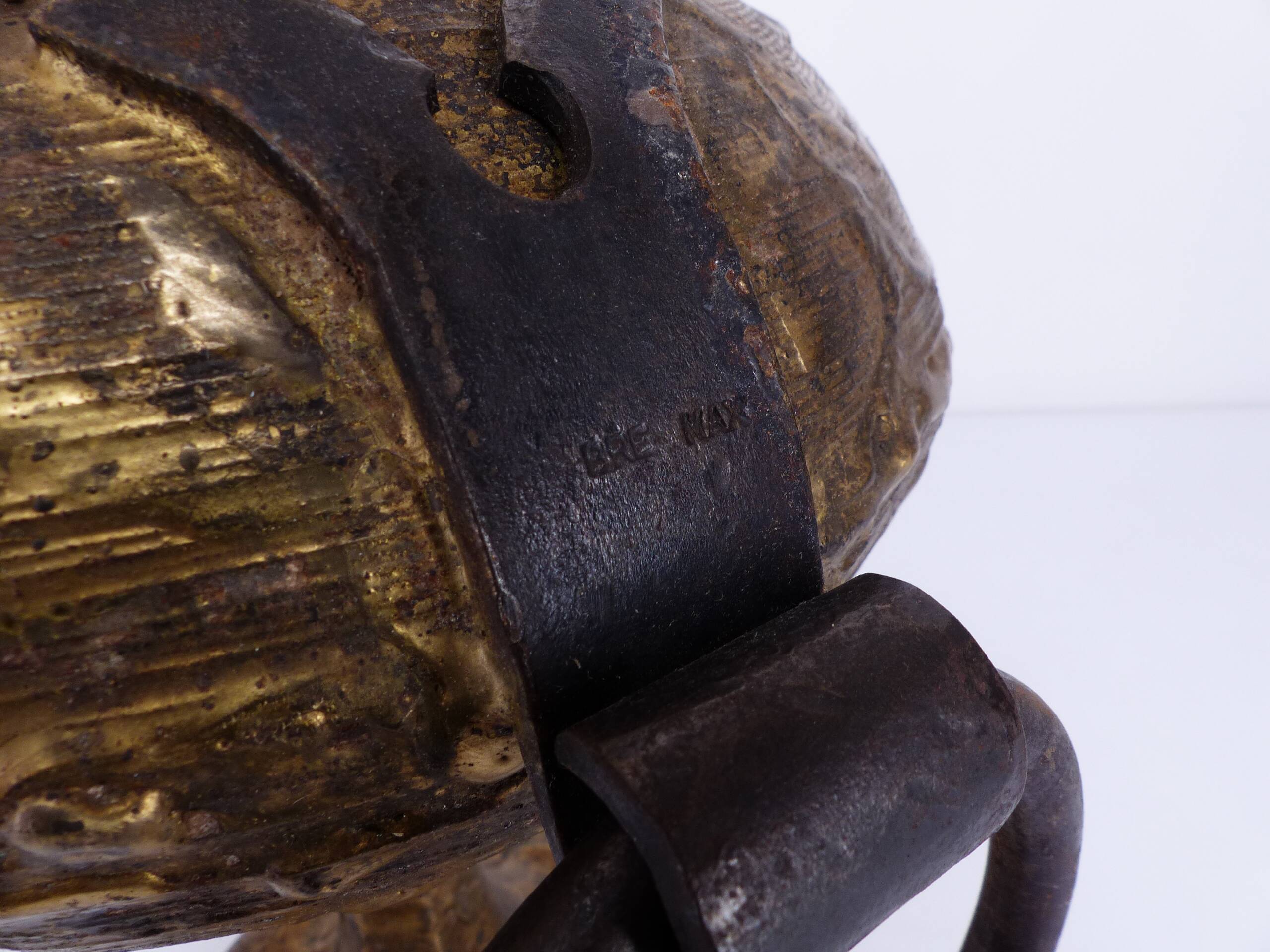 Brutalist lamp in gilded bronze Max BRE 1970