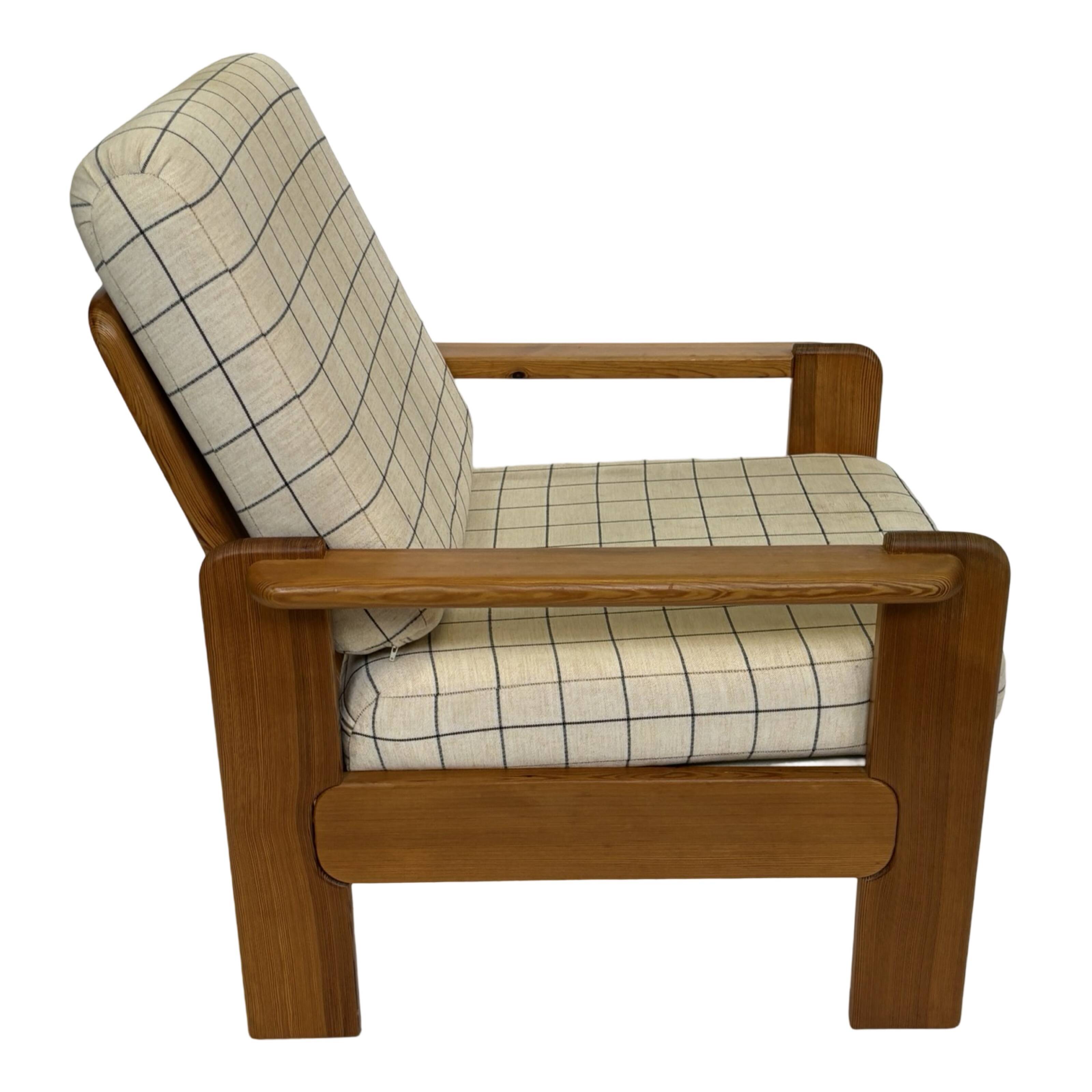 Vintage armchair set of 2 pinewood pine 70s design
