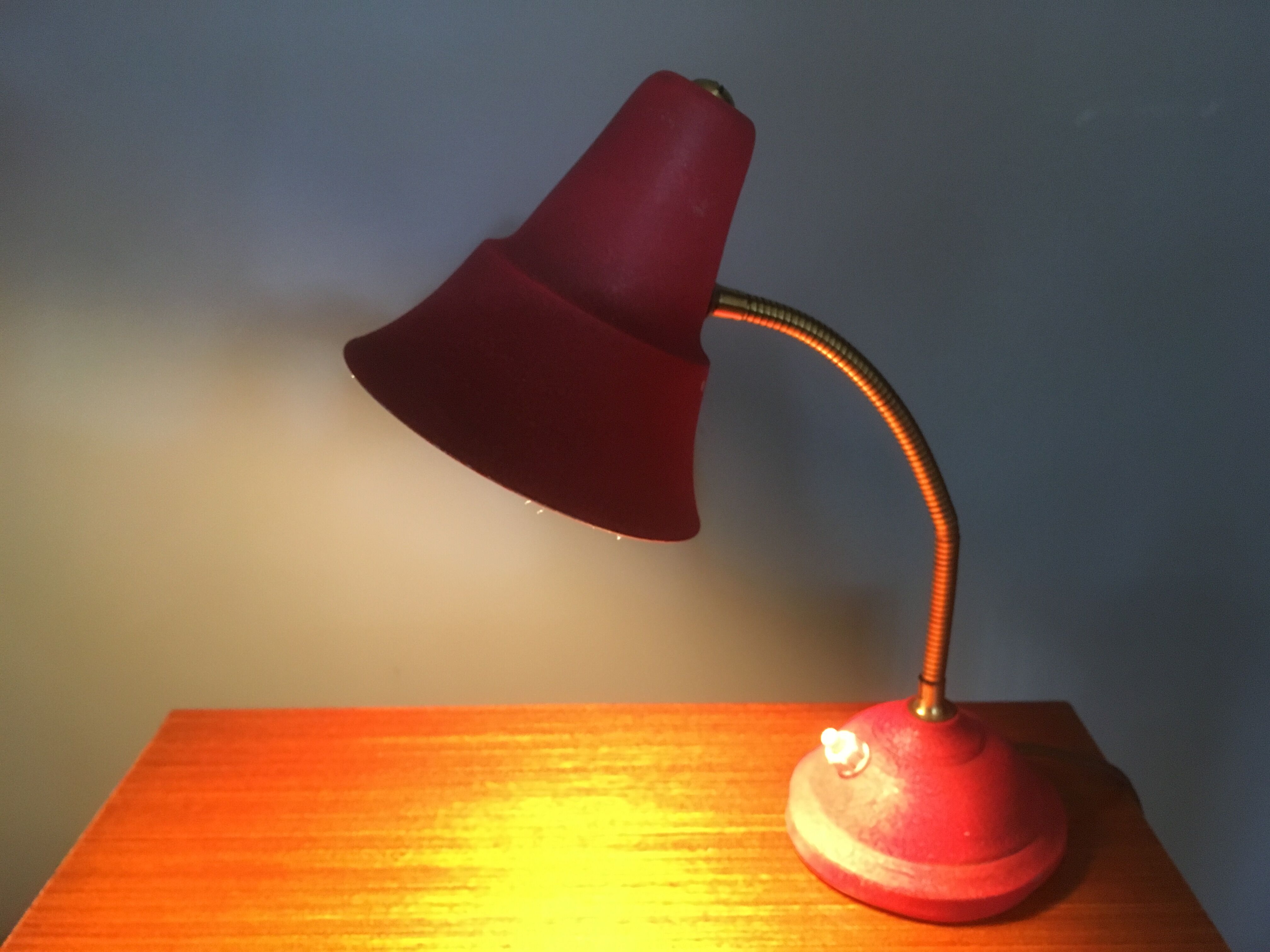 Small vintage desk lamp, sixties