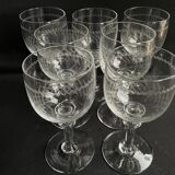 7 wine glasses – Blown, cut and guilloché glass