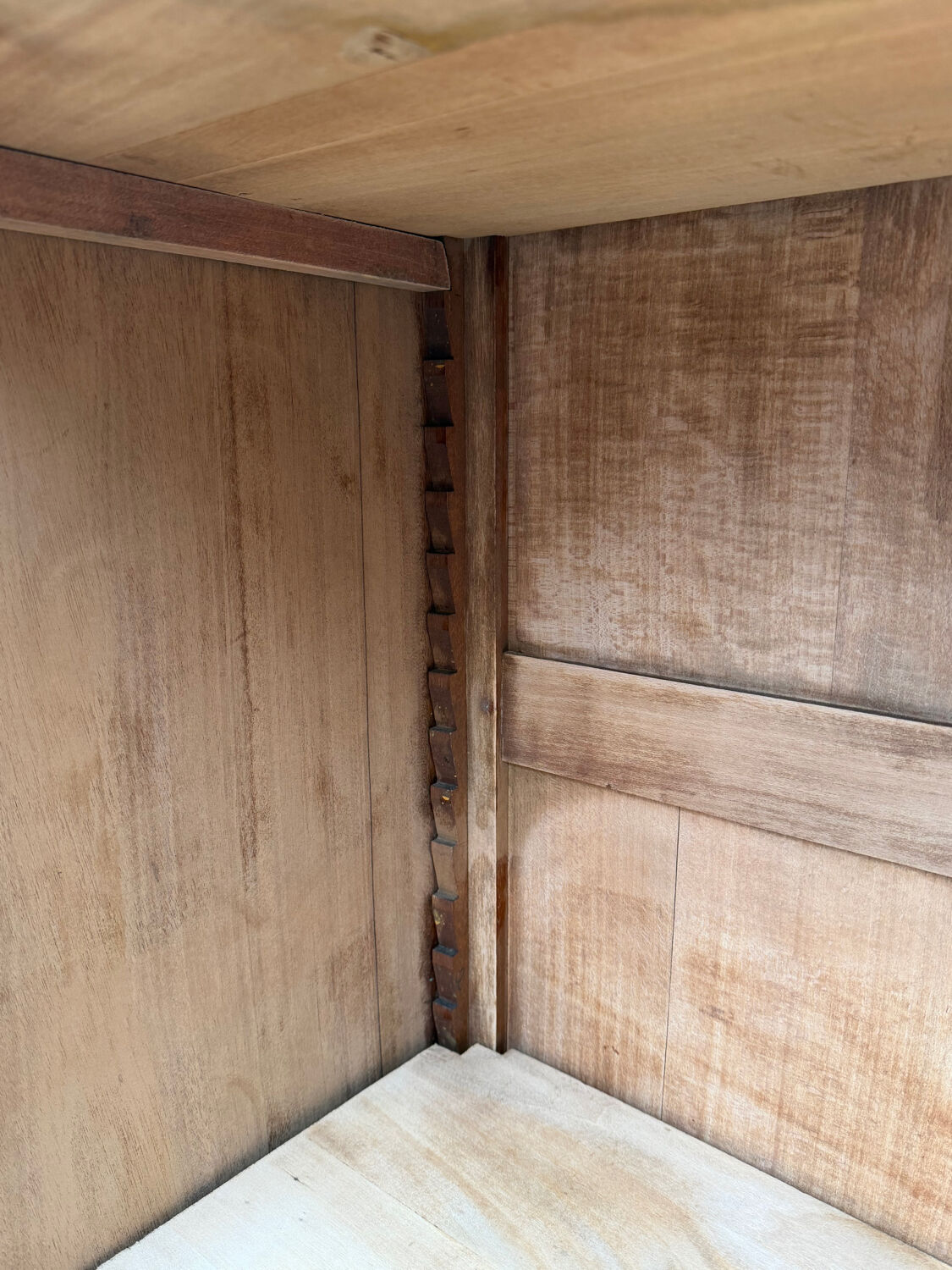 Parisian glass-fronted Art Deco wardrobe in solid raw walnut.