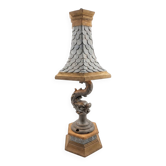 Lampe dauphin en fonte et écailles de plomb