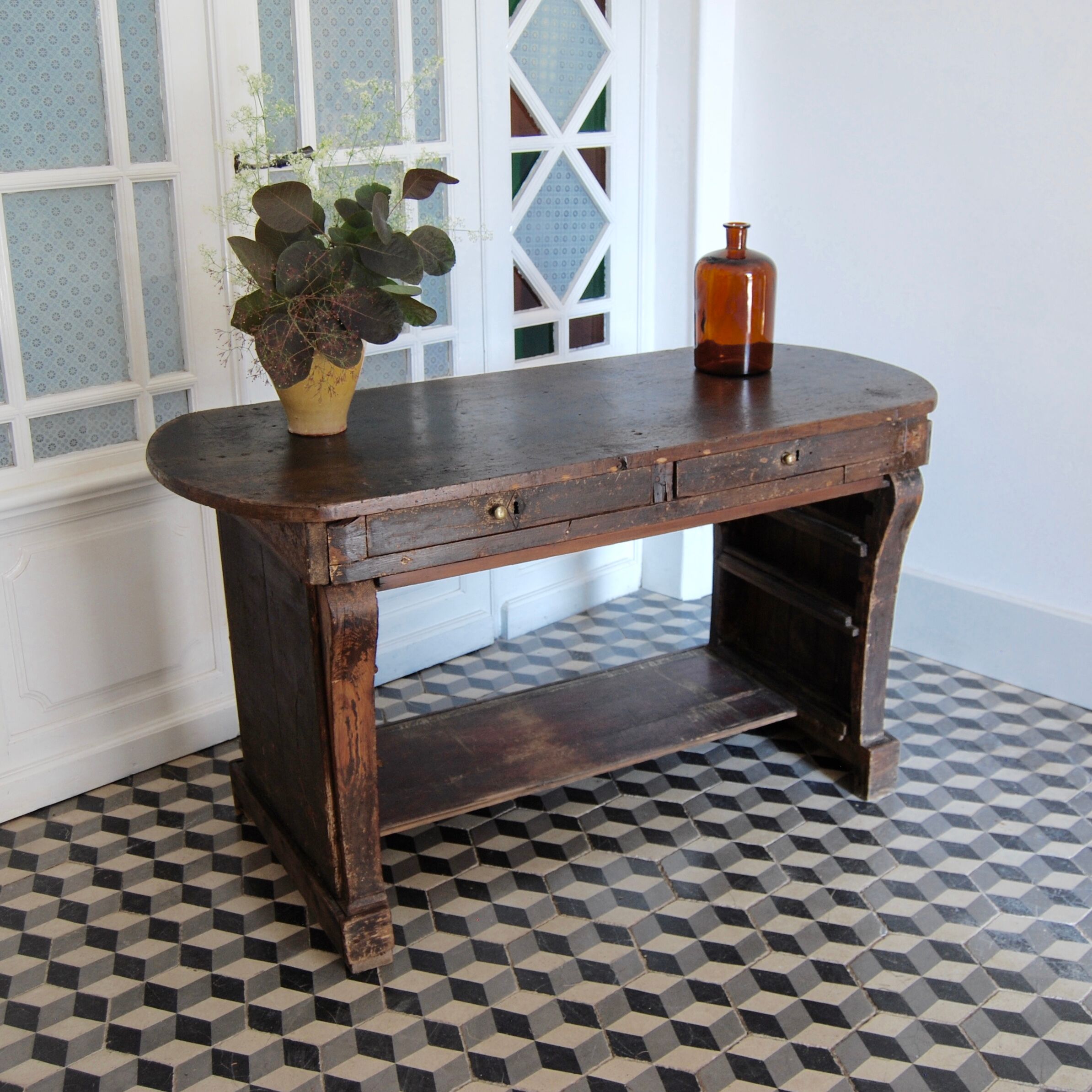 Trade furniture countertop jeweler