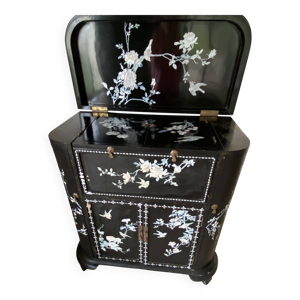 Bar artisanal laqué