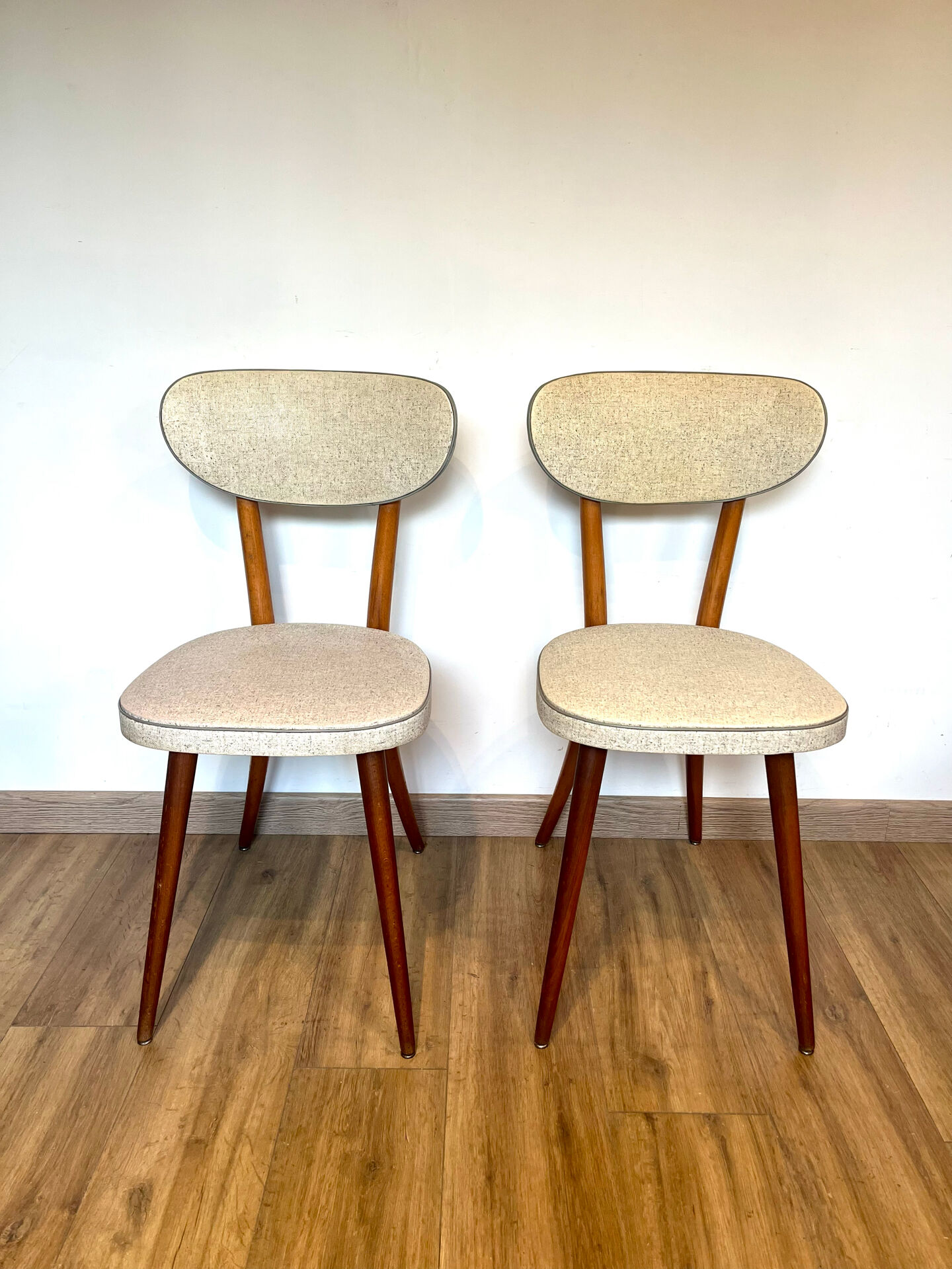 Baumann chairs