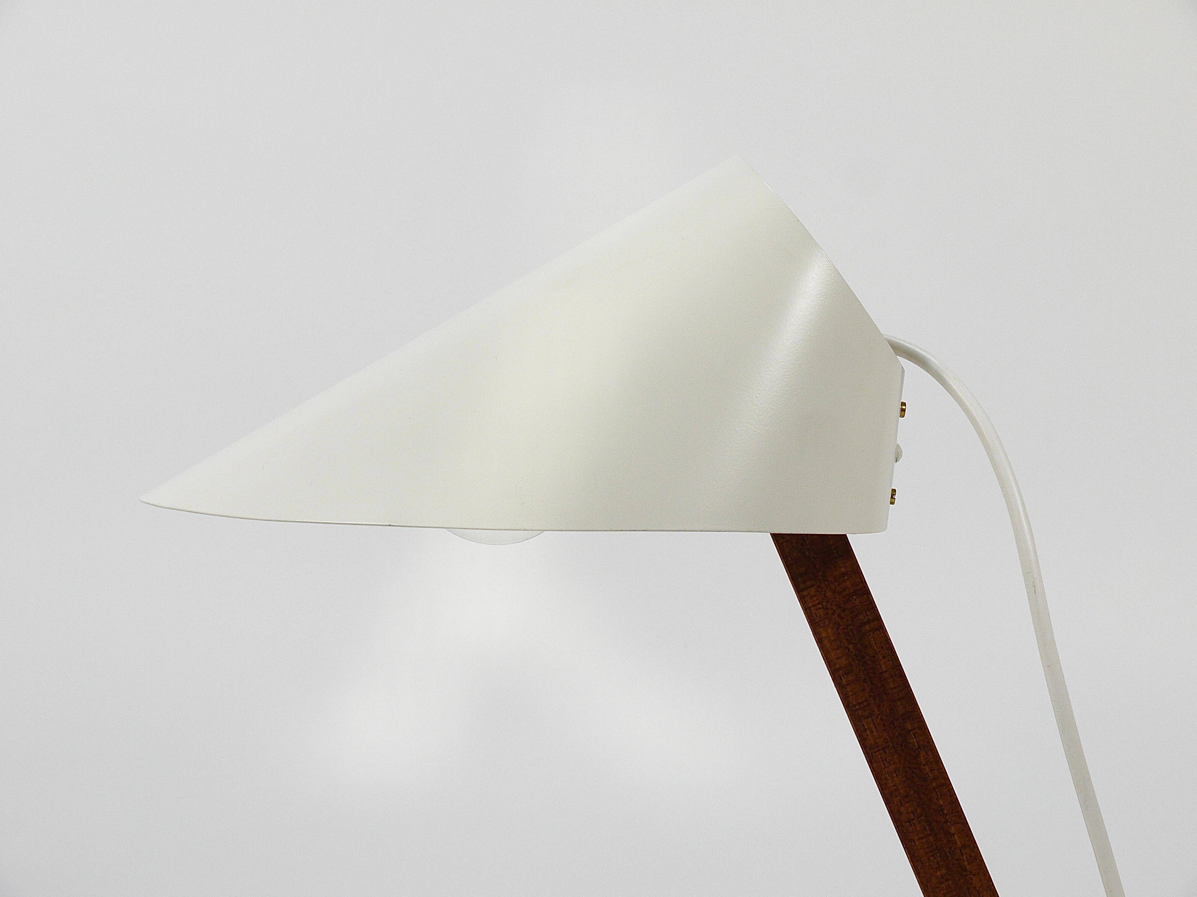 Two white desk lamps "Billy TL" by J.T. Kalmar, Vienna, mid-century style.
