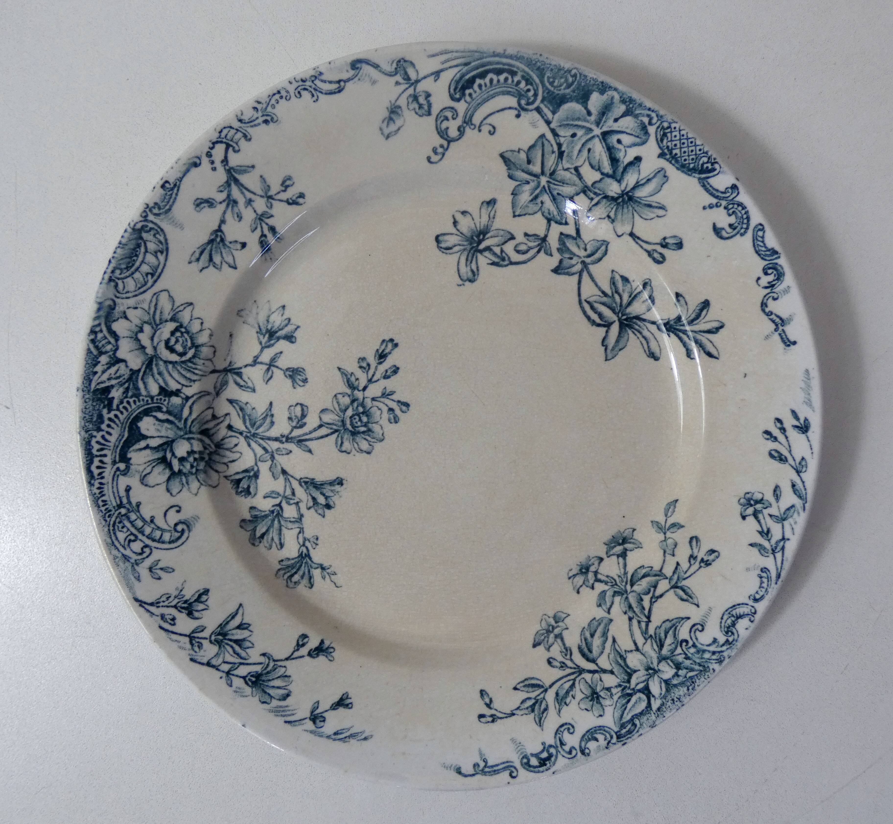 Terre de fer 4 assiettes plates fleurs althaea