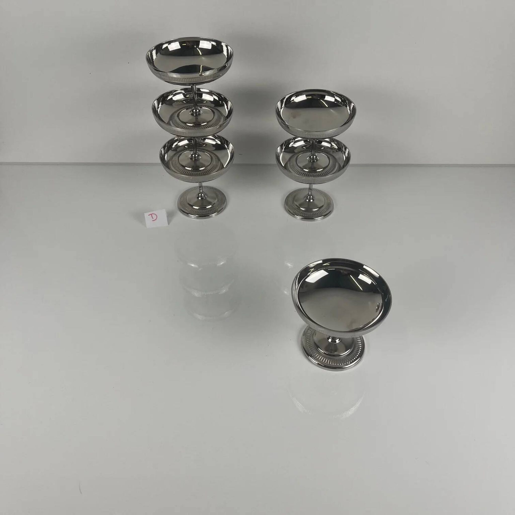 Lot de 6 coupes à glaces en métal, 1970 - Modèle D