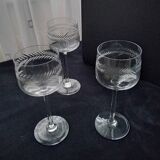 3 cut crystal white or rosé wine glasses