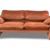 Sofa "Maralunga" by Vico Magistretti edition Cassina