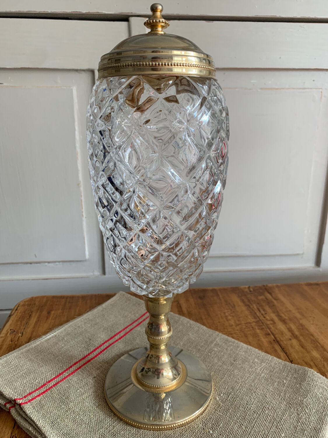 Crystal whisky absinthe fountain