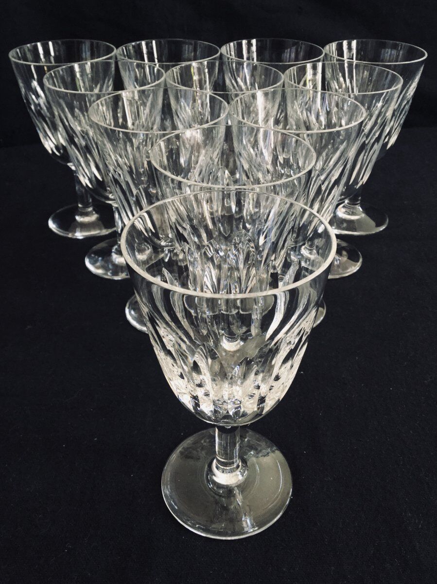 Set of 11 crystal red wine glasses Baccarat model Casino