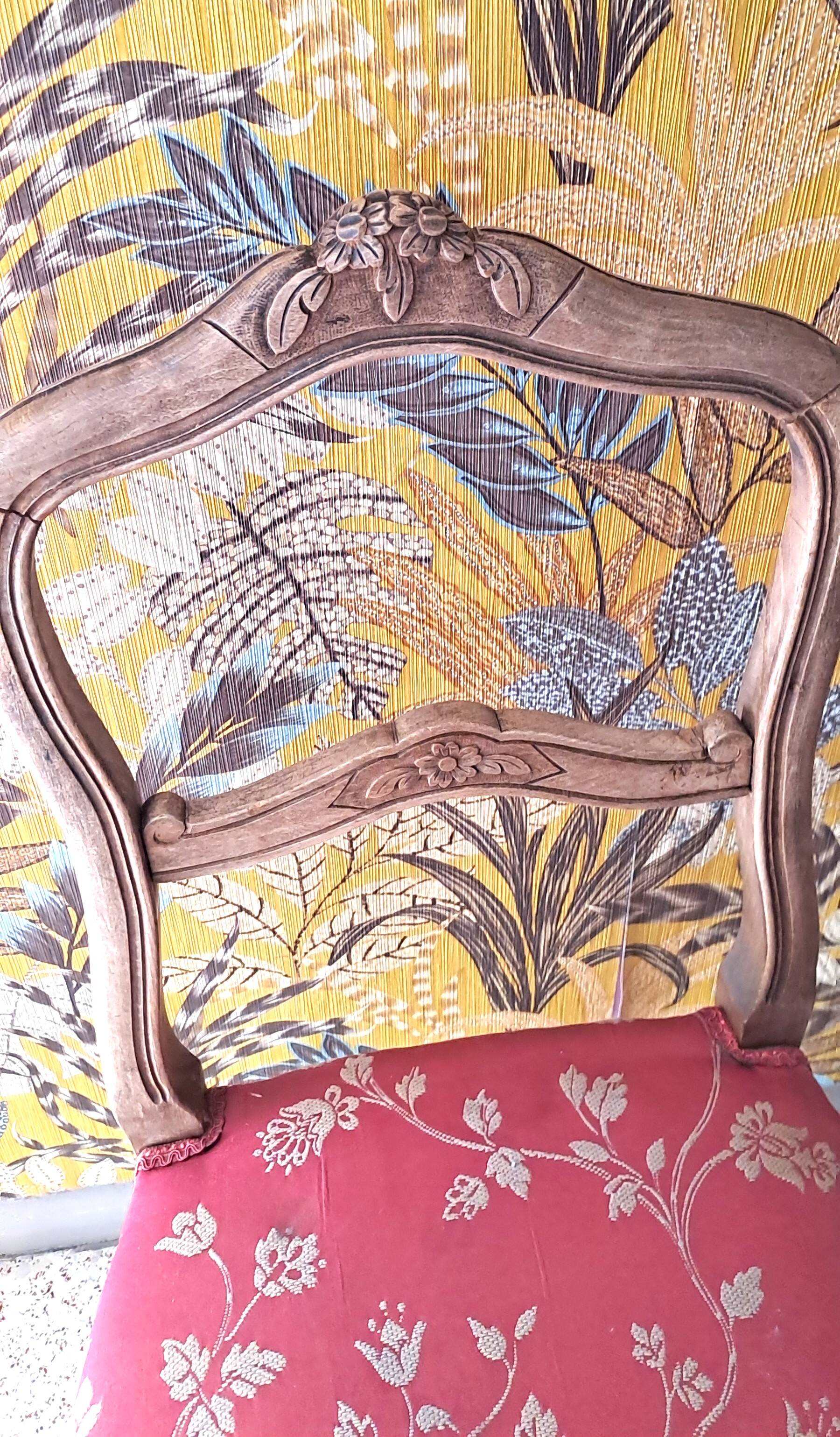 Wooden chair with varnished wood and red satin brocade fabric, 1920