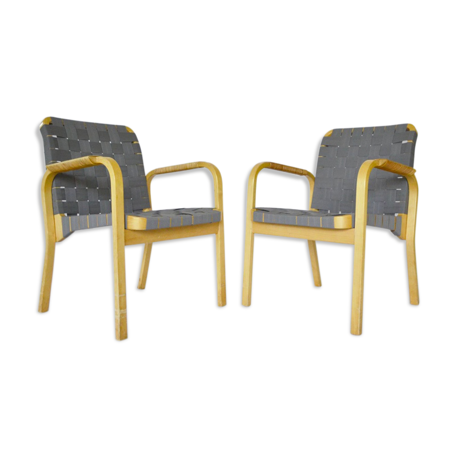 Pair of armchairs modèle "E45" by Alvar Aalto for Artek