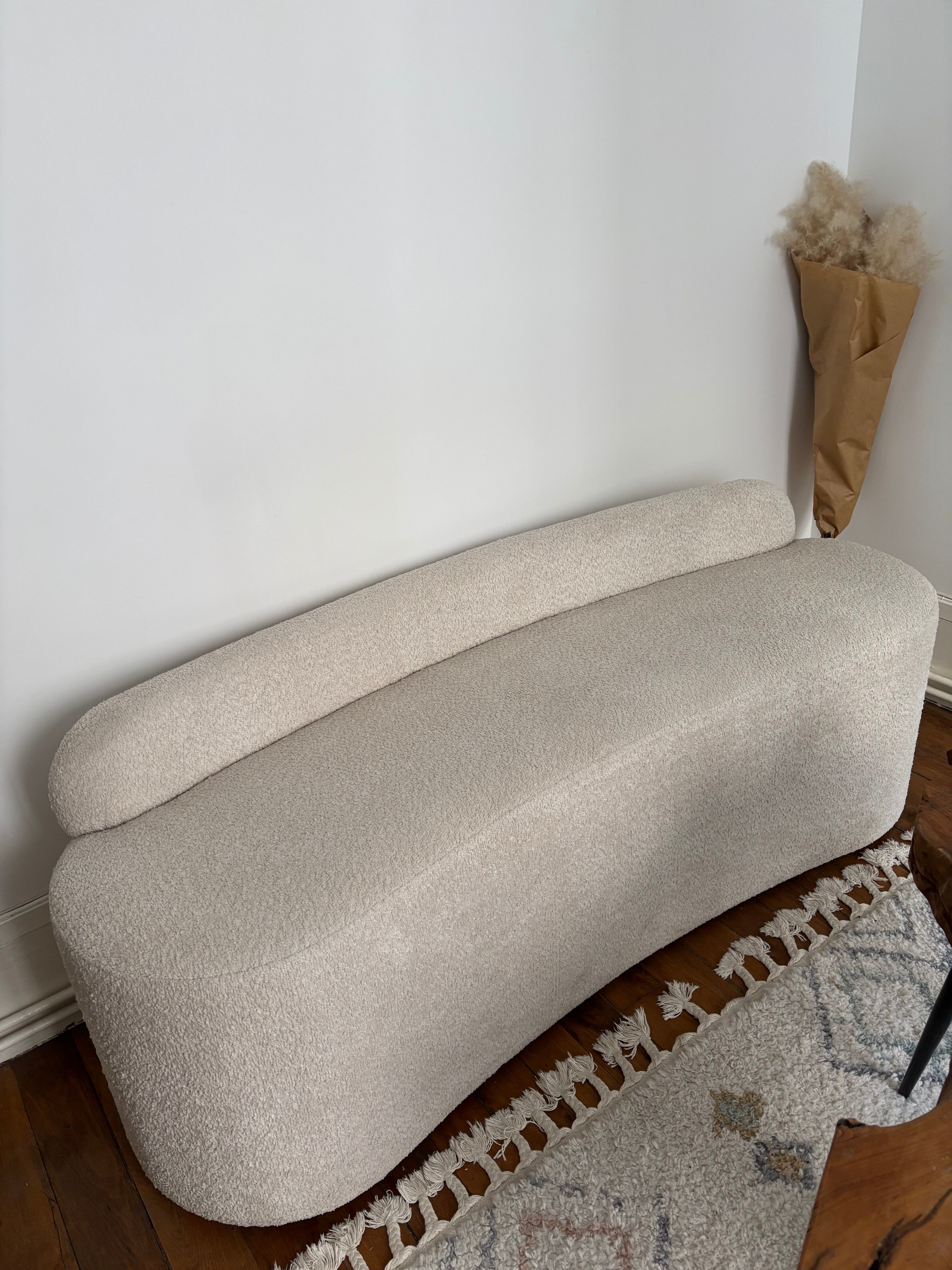 Banquette en tissu bouclette beige