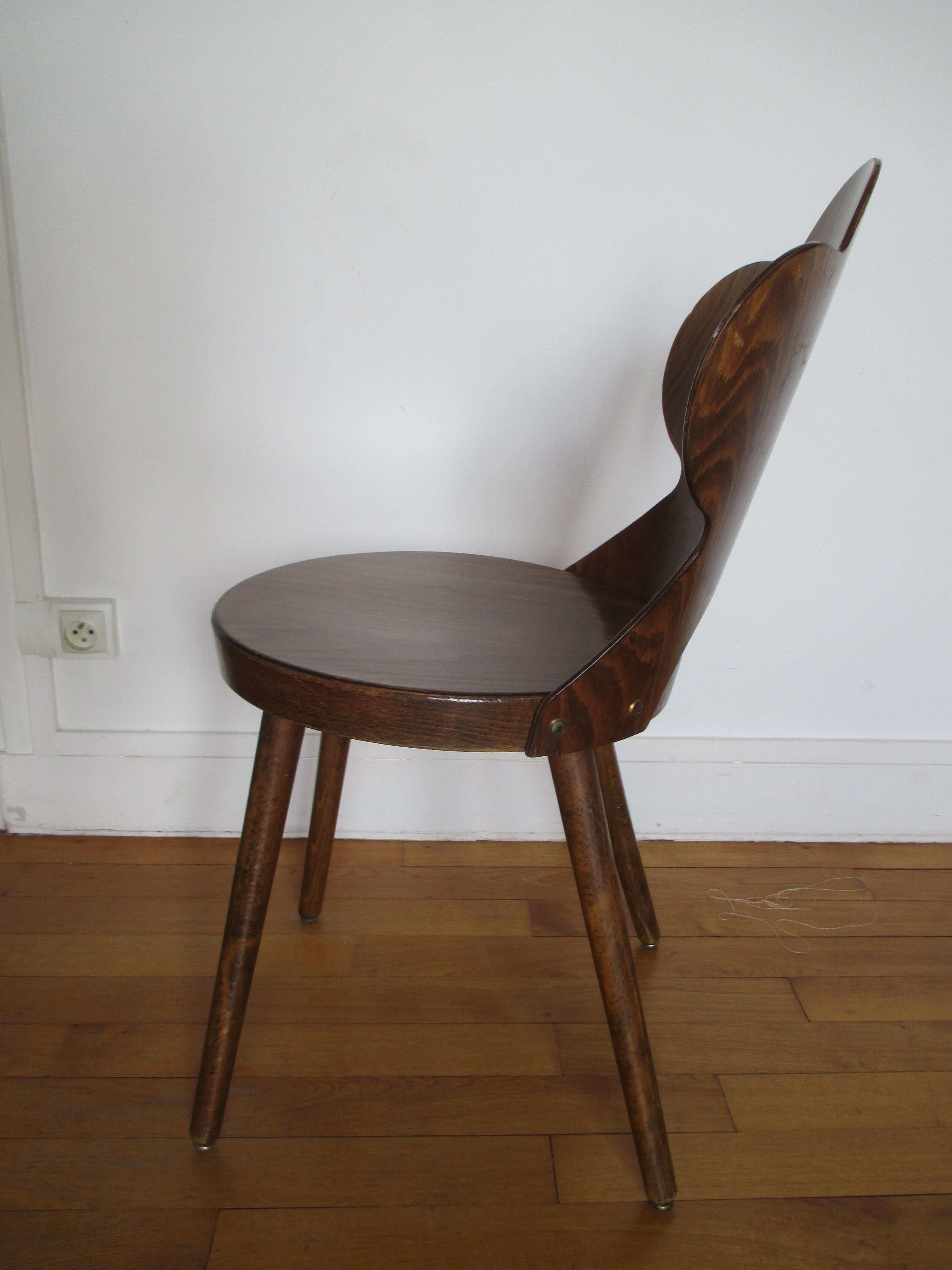 Baumann bistro clover chair