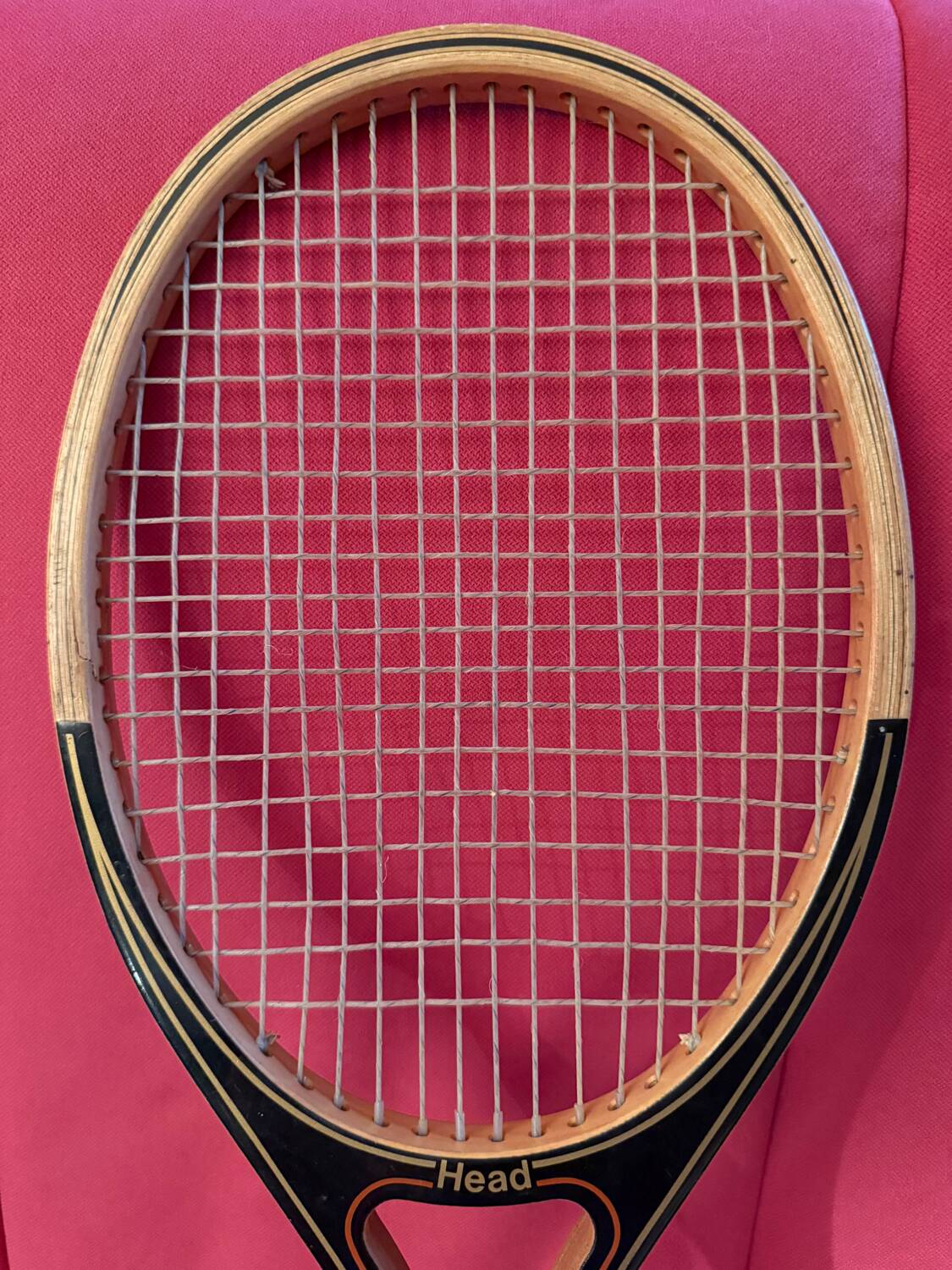 Amf head guillermo vilas wooden tennis racket.