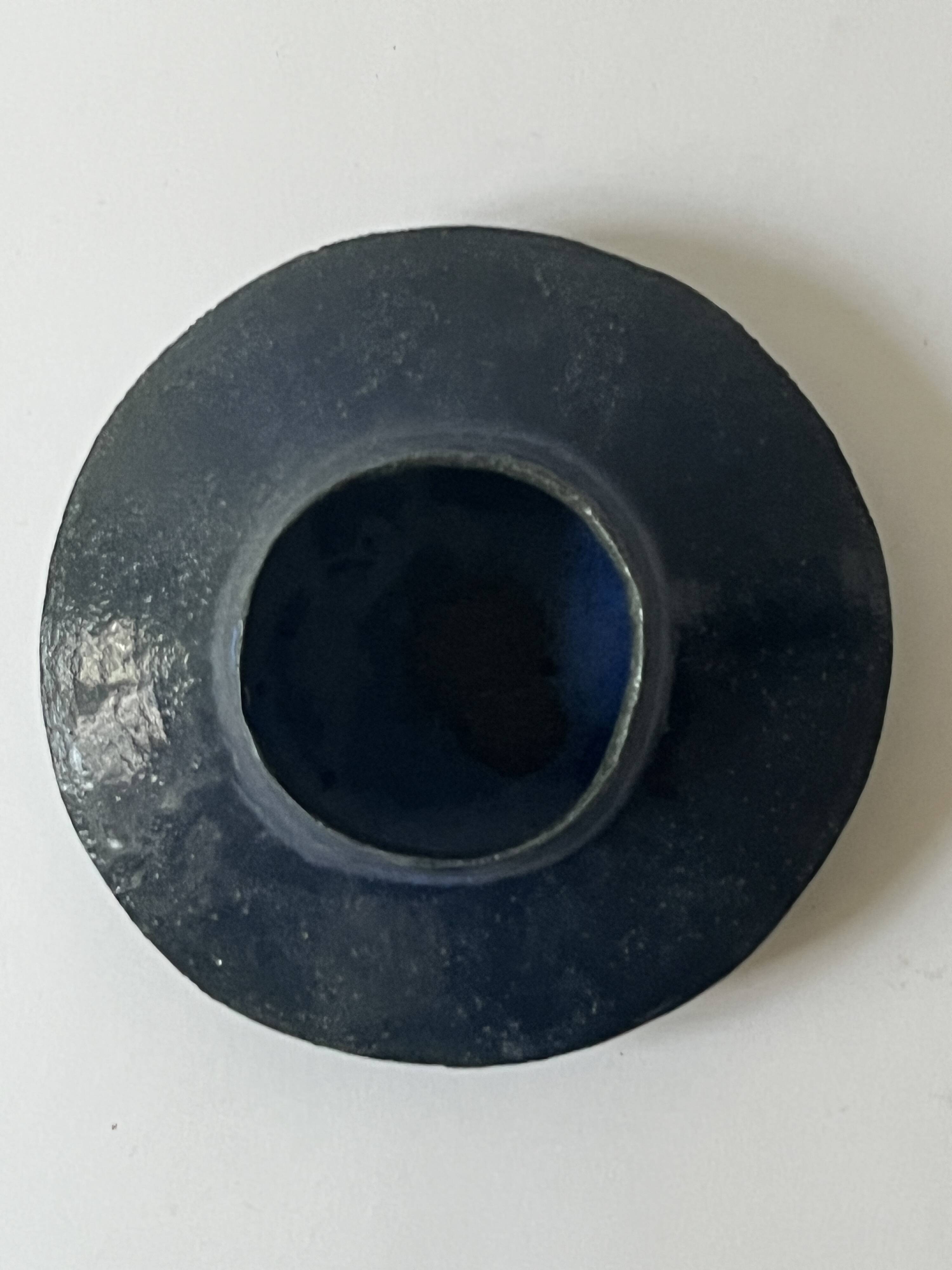 Large handmade spinning top vase in glazed ceramic and signed circa 1950