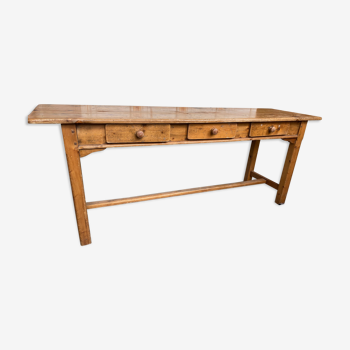 Table en bois avec 3 tiroirs