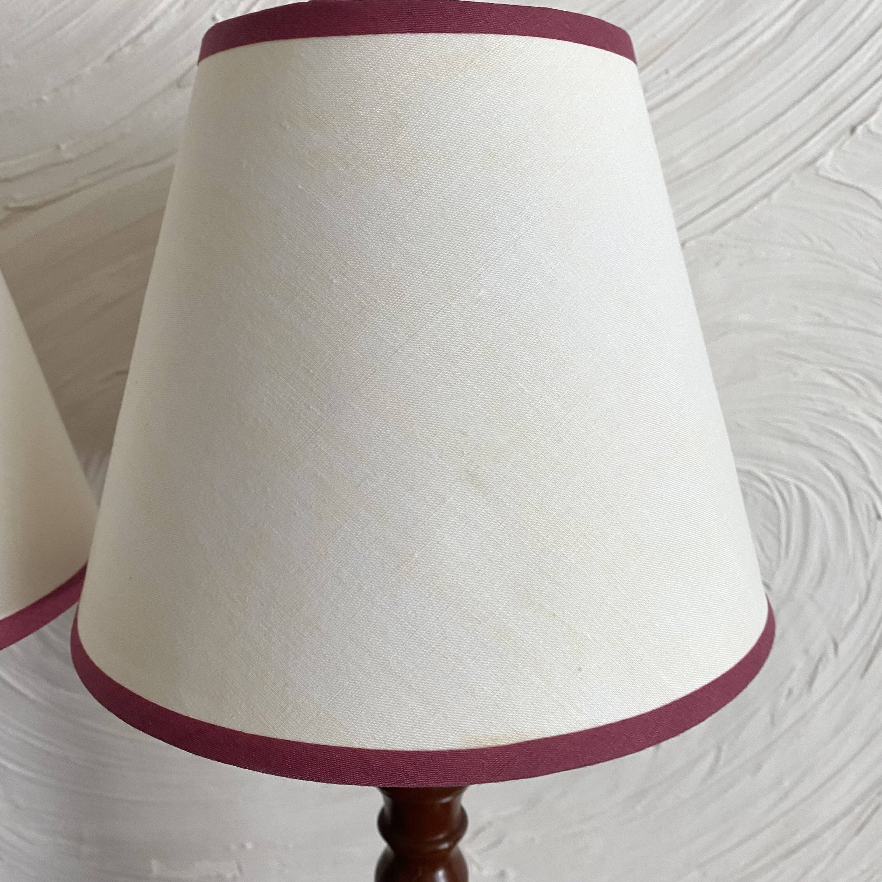 Pair of twisted wooden base lamps