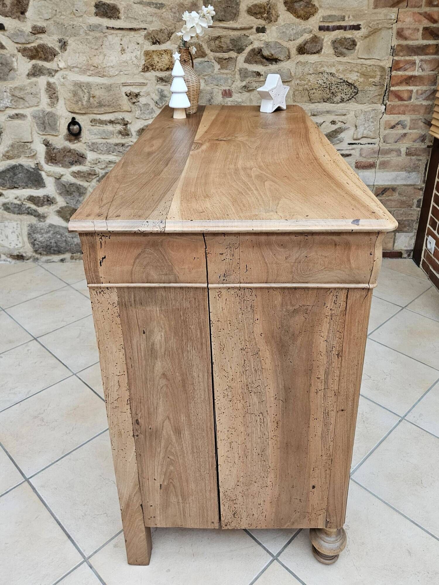 Antique walnut chest of drawers