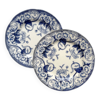 2 assiettes plates en terre de fer Flora, Creil et Montereau fin XIXe