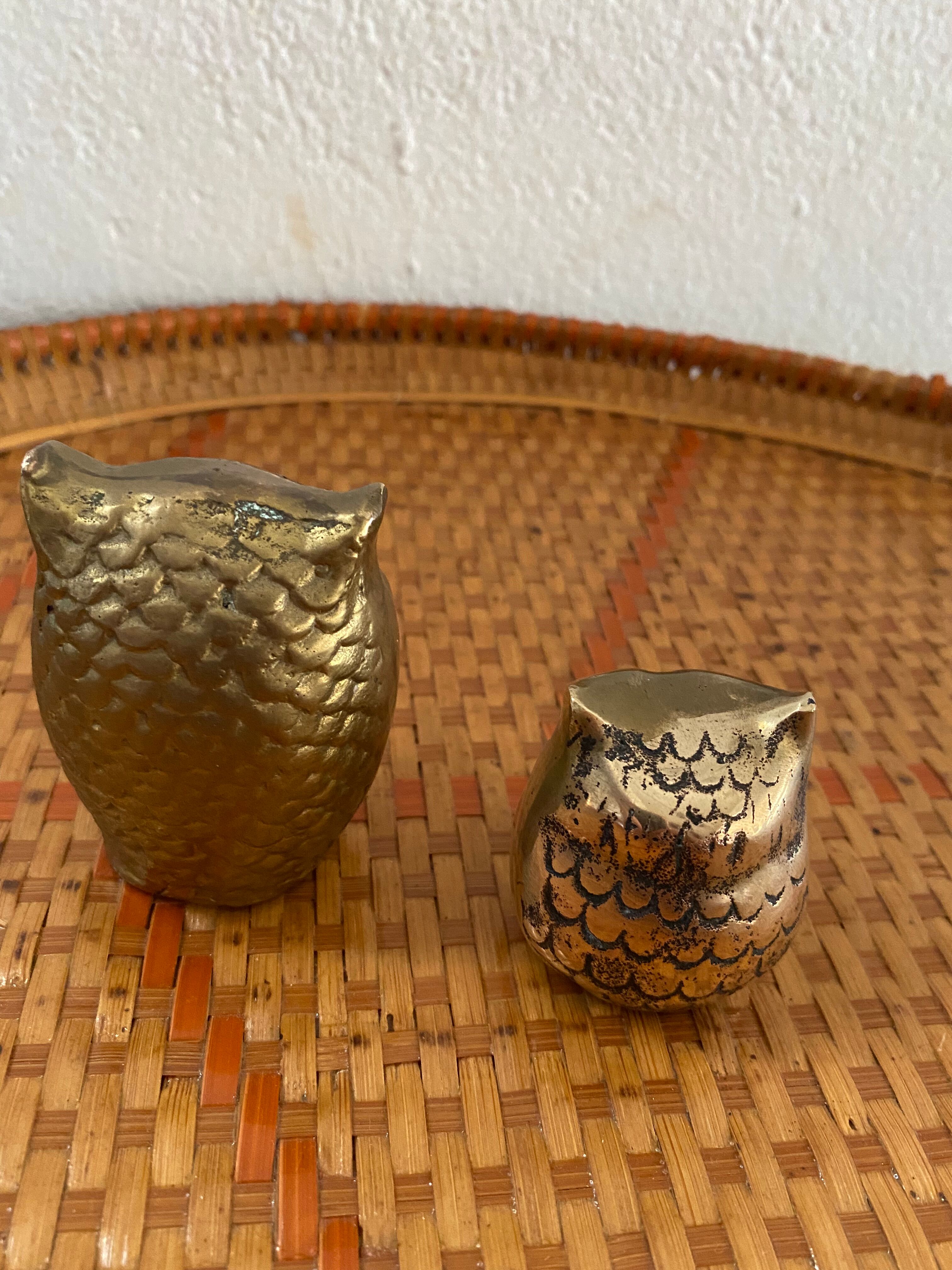 2 brass owls