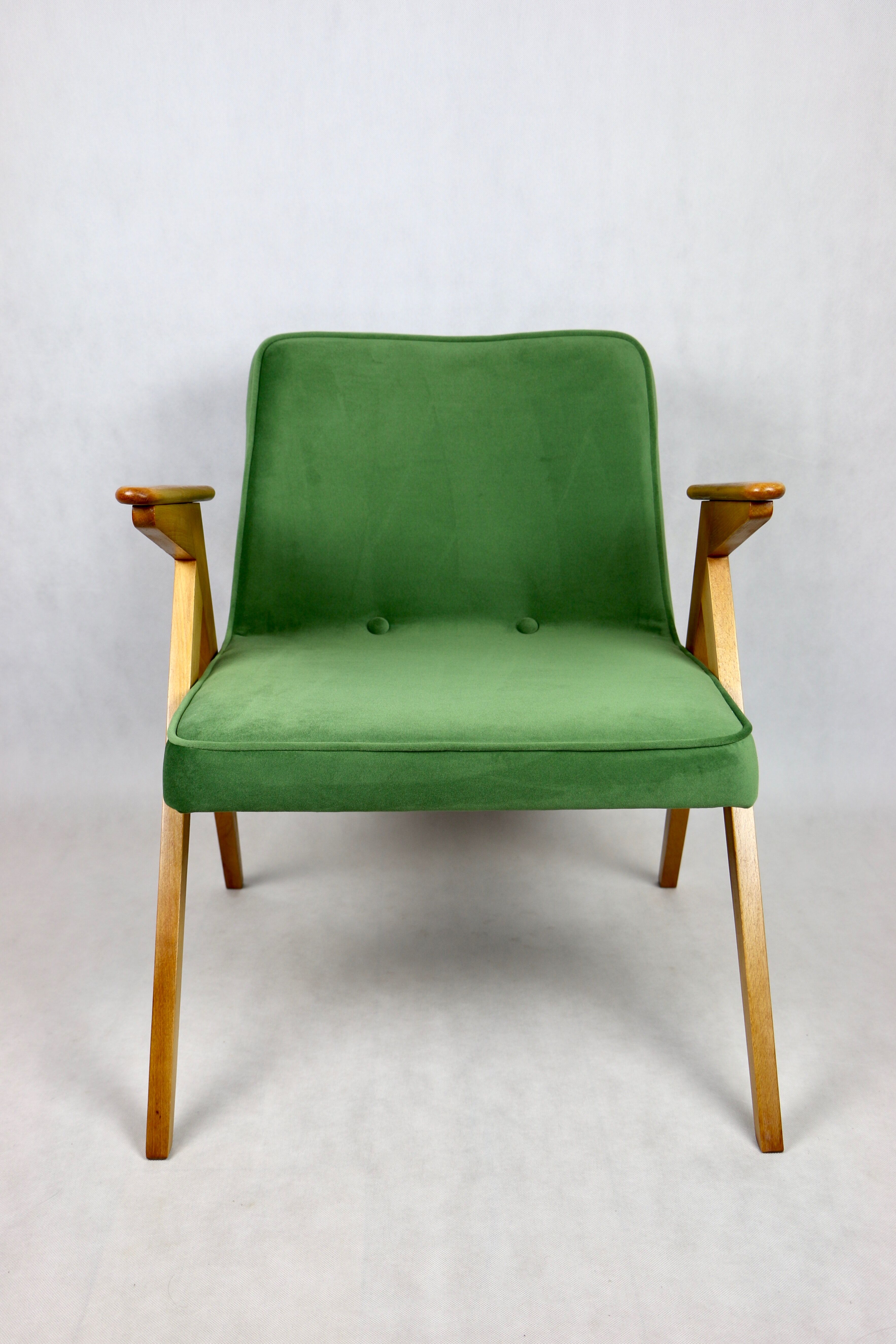Fauteuil Bunny par Józef Chierowski, années 1970