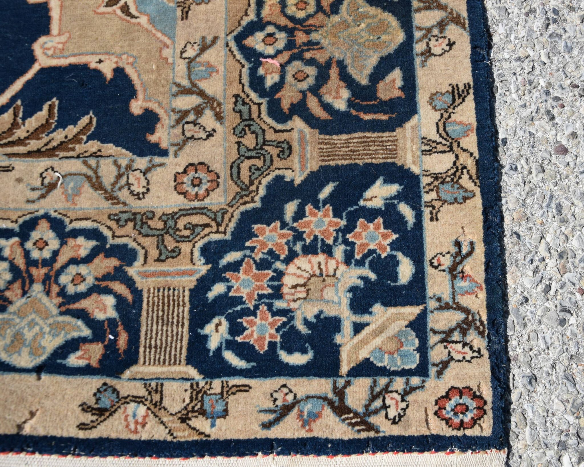 Iranian oriental carpet Kashan - handmade: 1.42 x 2.00 metres in Wool and Silk
