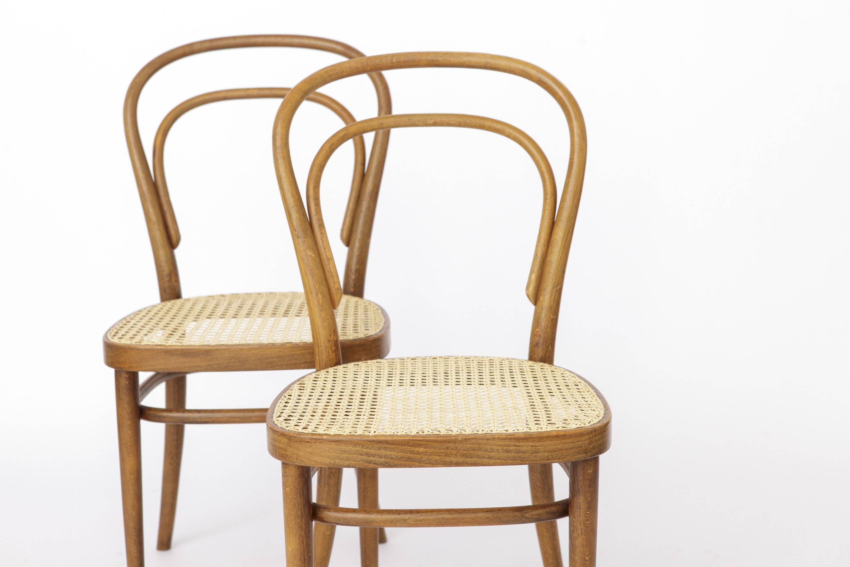 Pair of Vintage Thonet Model 14 Chairs | Radomsko Bentwood Dining Chairs |