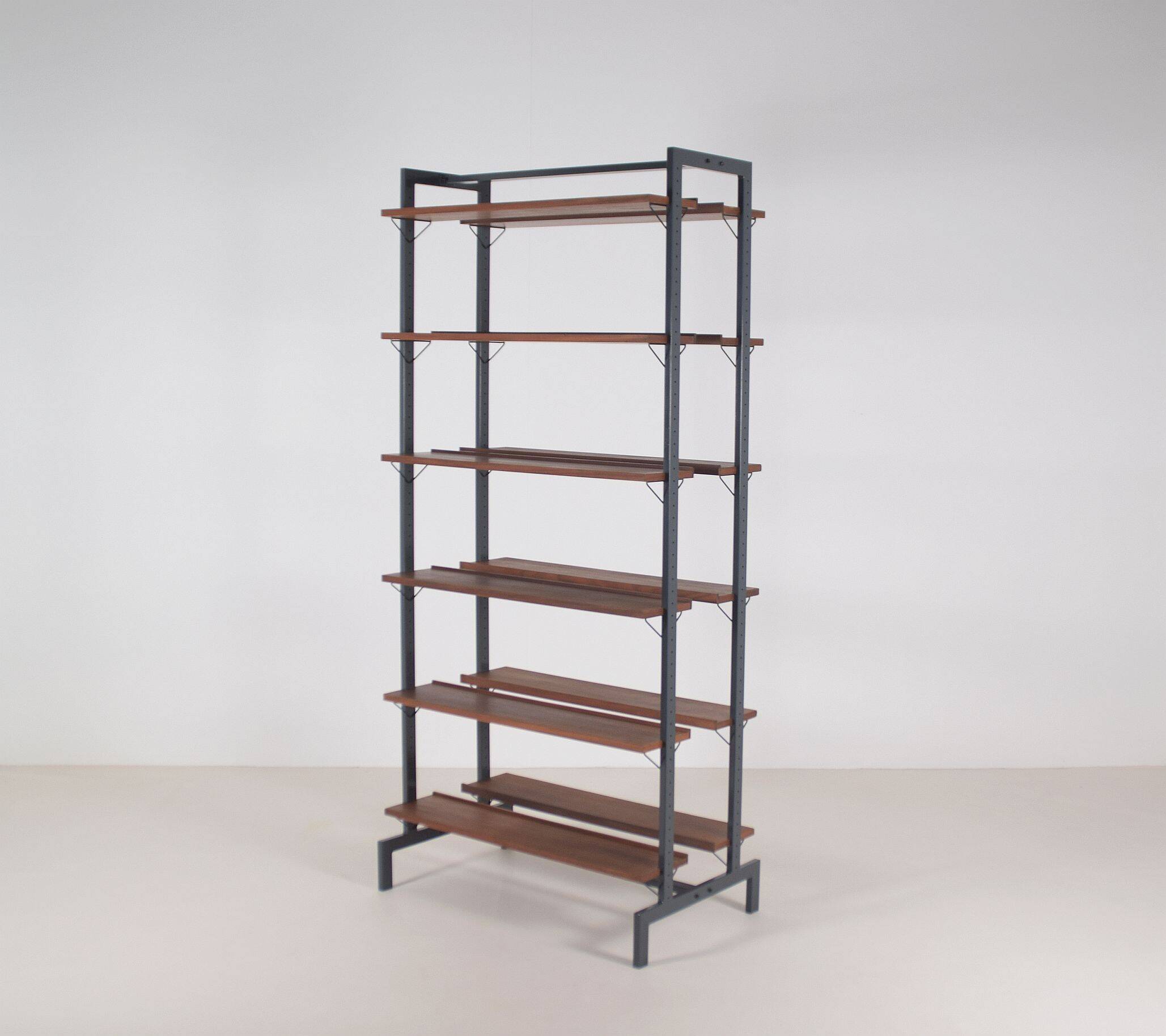 Freestanding vintage bookshelf designed by Olof Pira for Planmöbel, 1960s