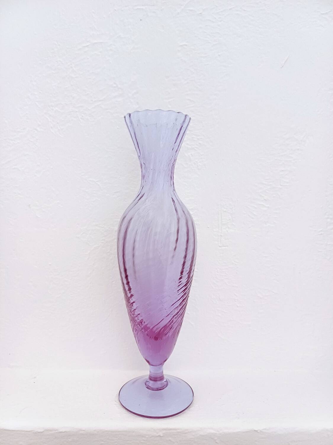 Glass vase - lavender optic swirl texture